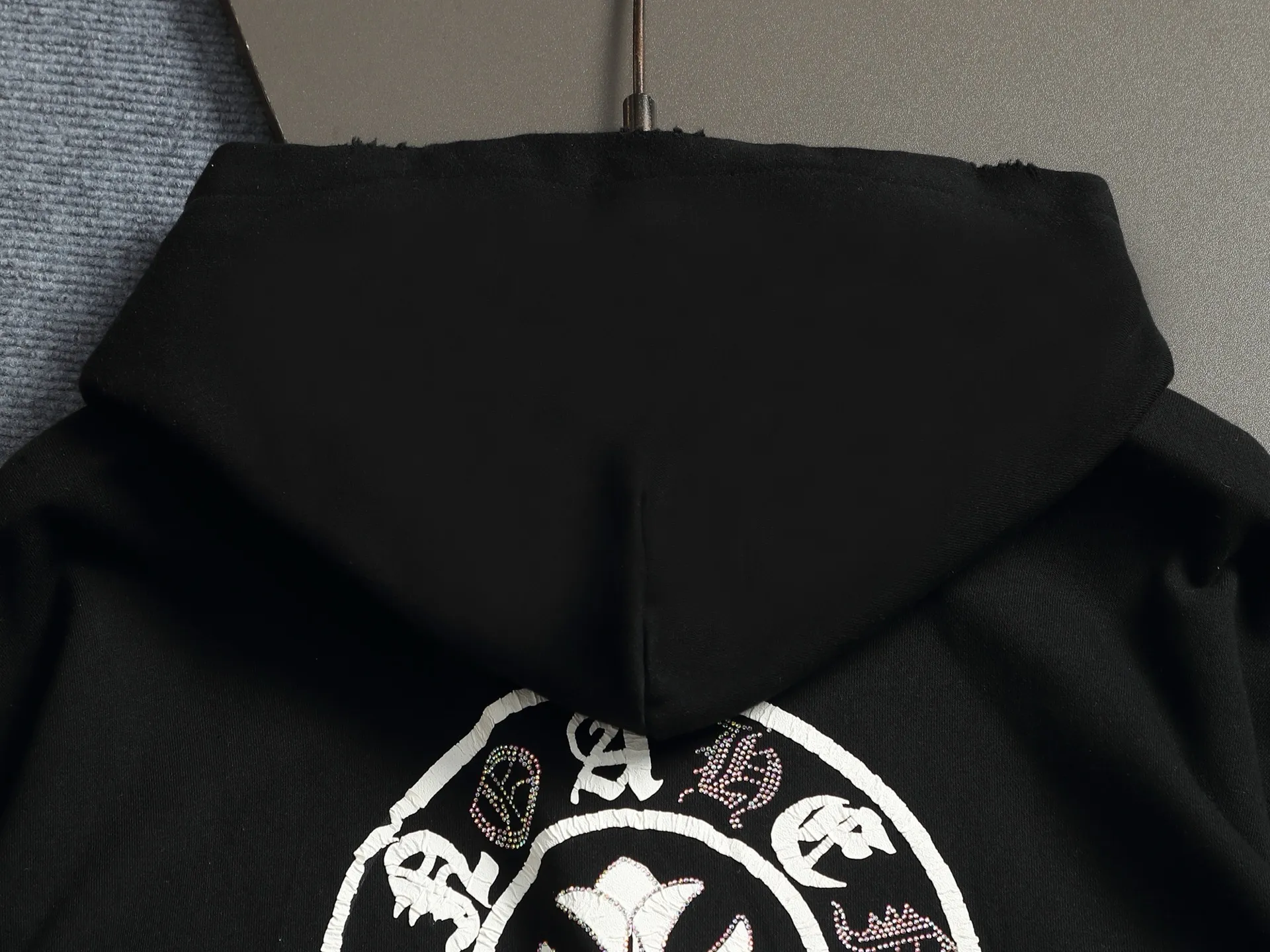 𝗖𝗵𝗿𝗼𝗺𝗲 𝗛𝗲𝗮𝗿𝘁𝘀/ 2026 New Arrival Original 👑 ！ ！ ！ 👍 ✂️Quality , ！ 。 ： ➕100% 。Authentic ➕ ➕3D ➕ ： ！ ！ Authentic ！ Same Style ！ Black Dark Gray Light Gray Size：S-XL